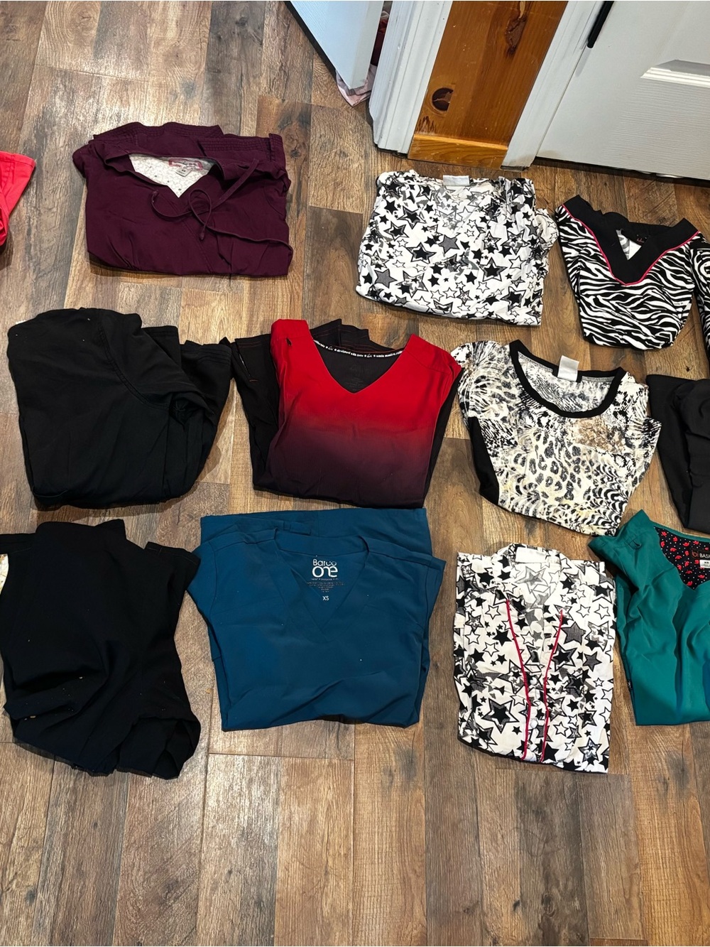 Scrubs Tops & Pants